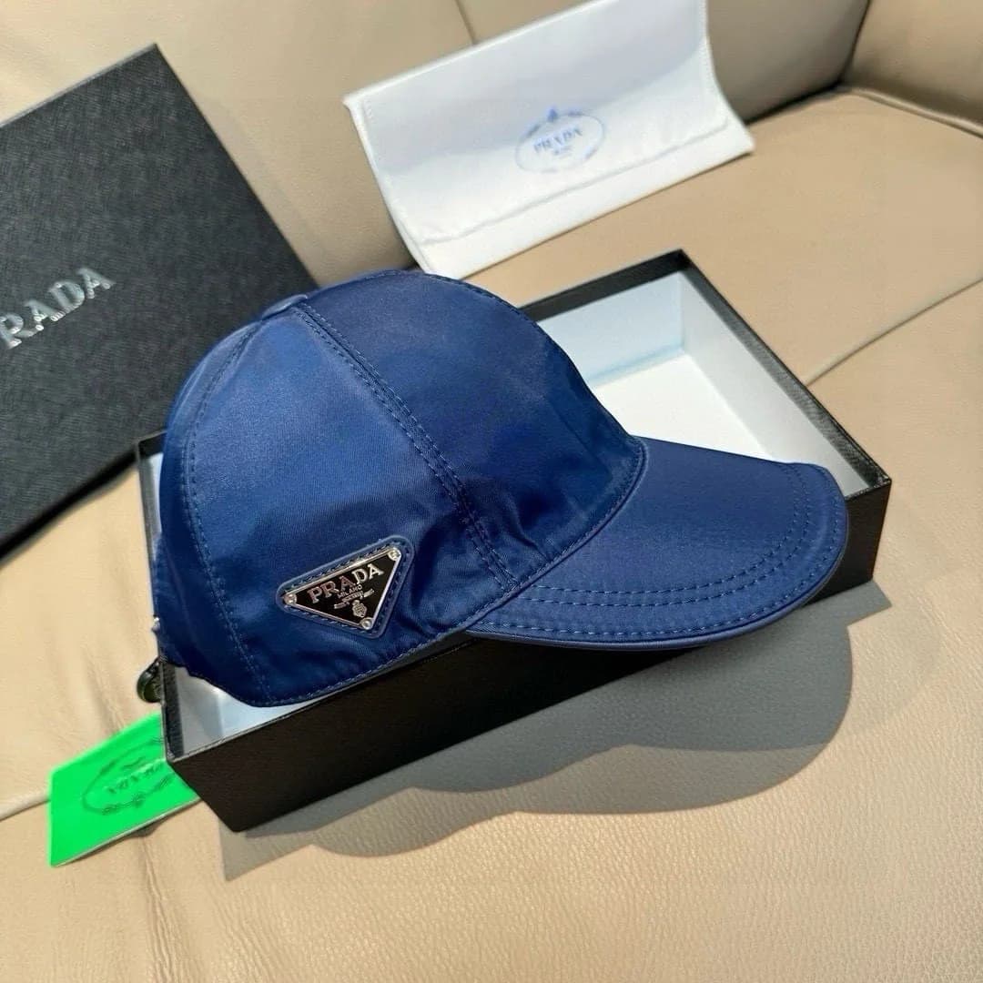 Prada Pet
