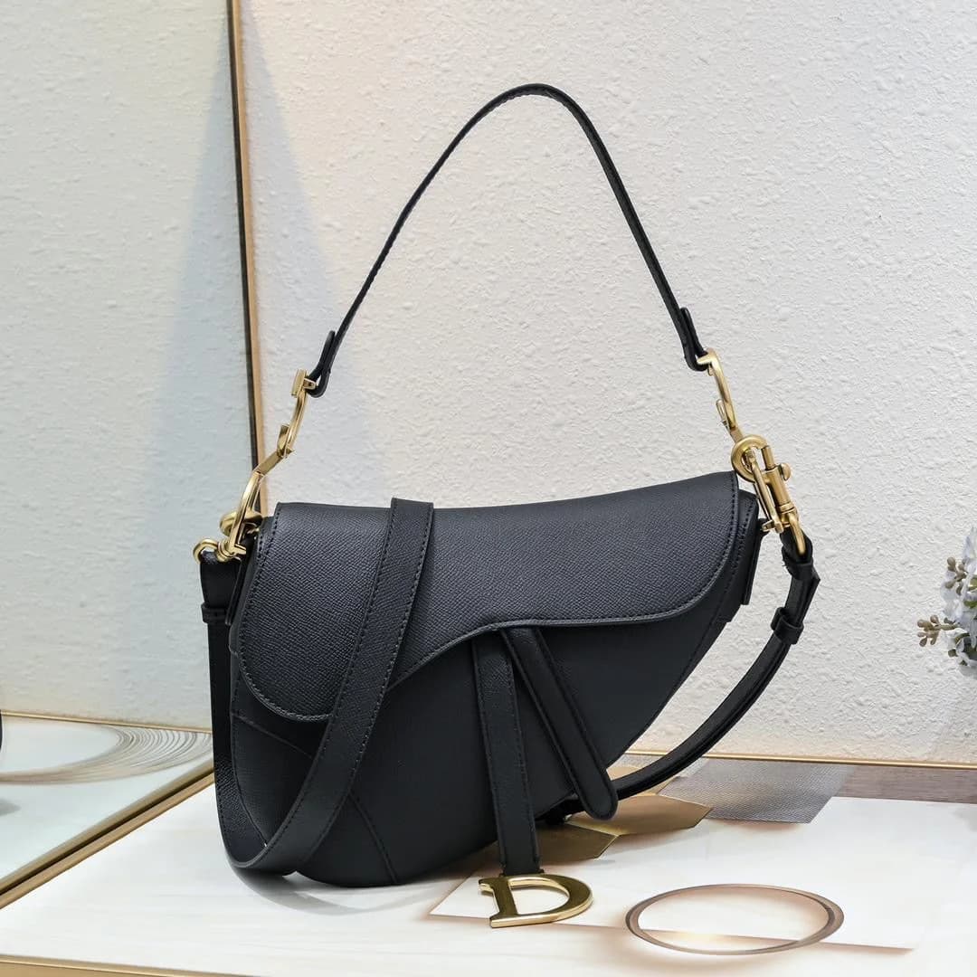 Dior Damestas