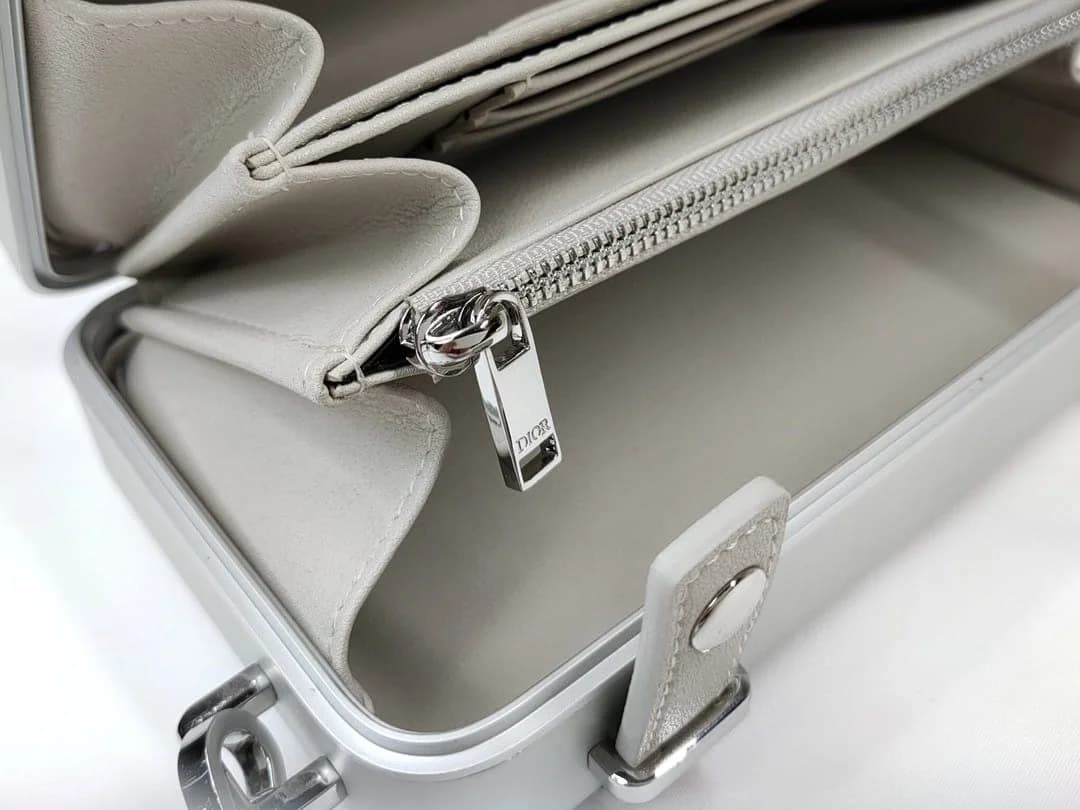 Dior X Rimowa Bag foto 6