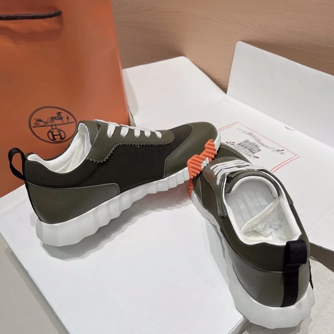 Hermes Boucing foto 3