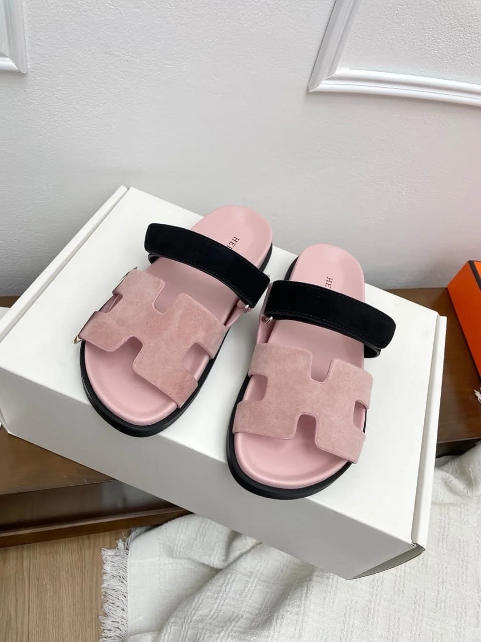 Hermes Slippers