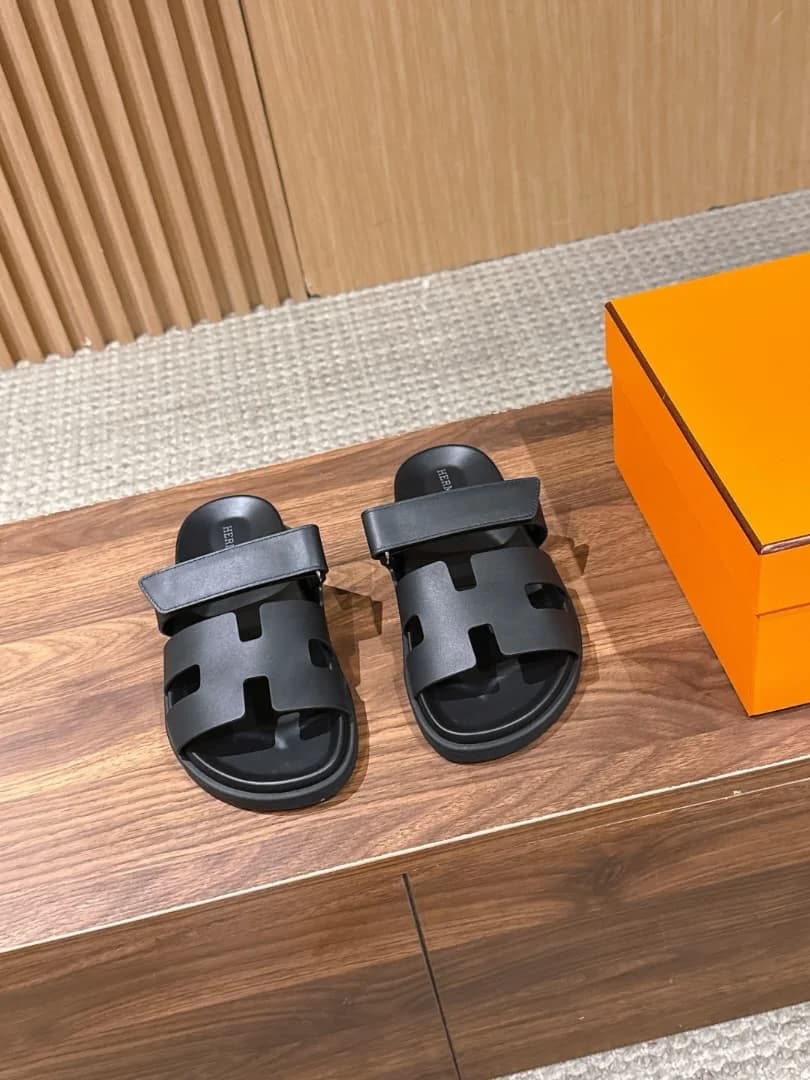 Hermes Slippers