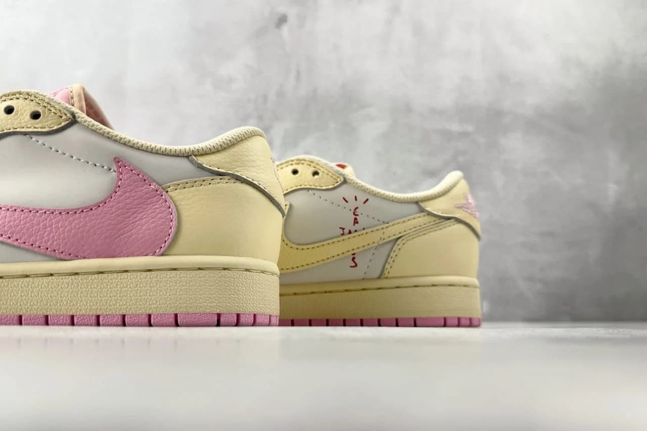 Travis Scott Air foto 11