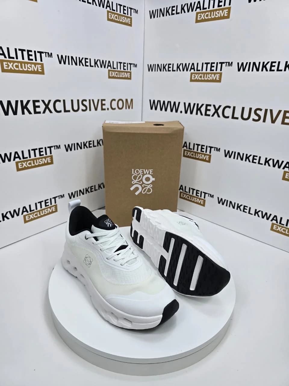 On Cloud x Loewe Sneakers foto 3