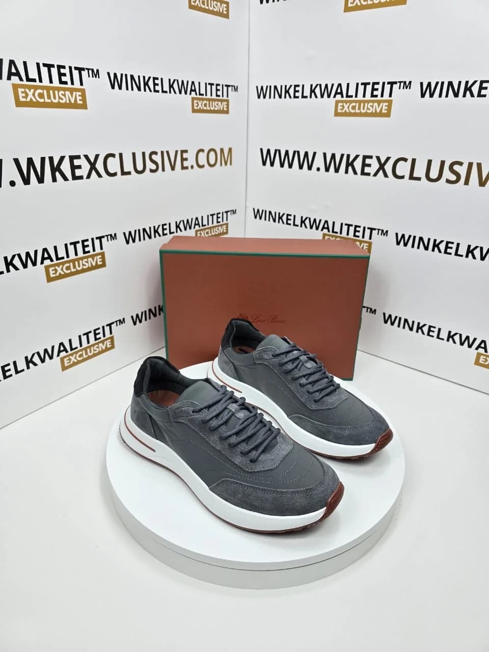 Loro Piana Week End Walk