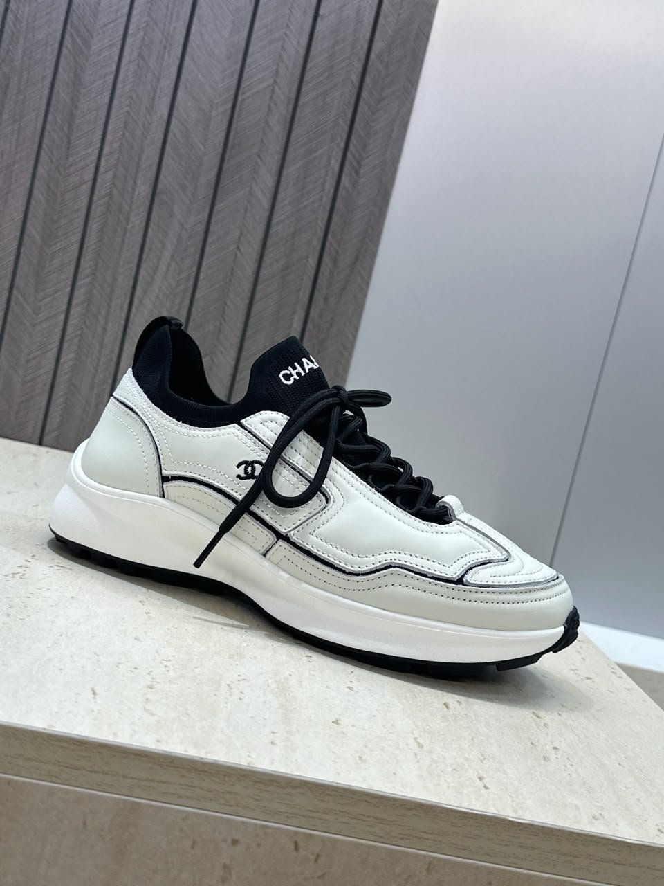 Chanel Sneakers 2026 foto 6