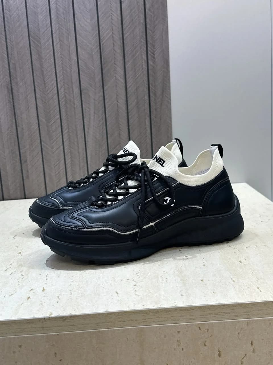 Chanel Sneakers 2026 foto 5