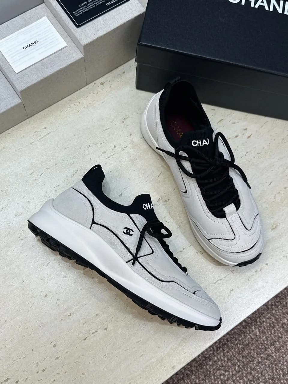 Chanel Sneakers 2026 foto 4