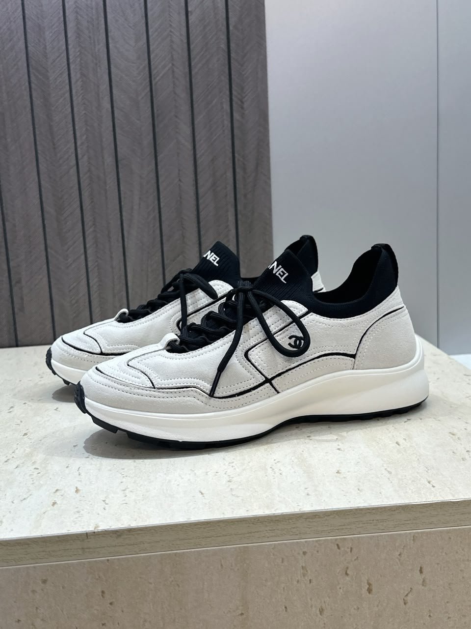 Chanel Sneakers 2026 foto 5