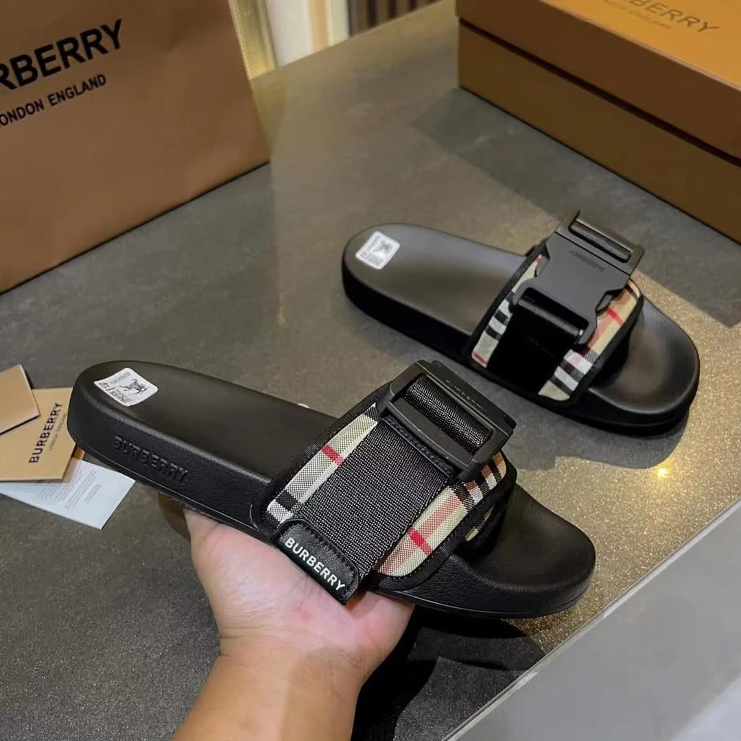 Burberry Slippers