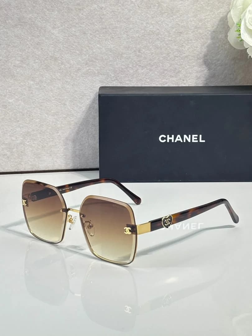 Chanel Zonnebril