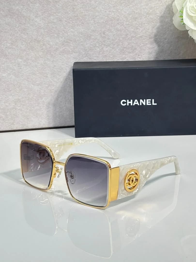 Chanel Zonnebril