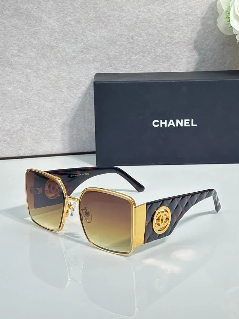 Chanel Zonnebril