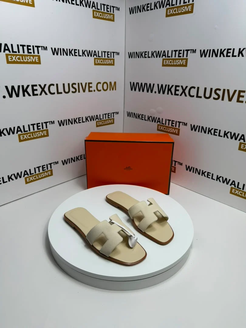 Hermes Slippers