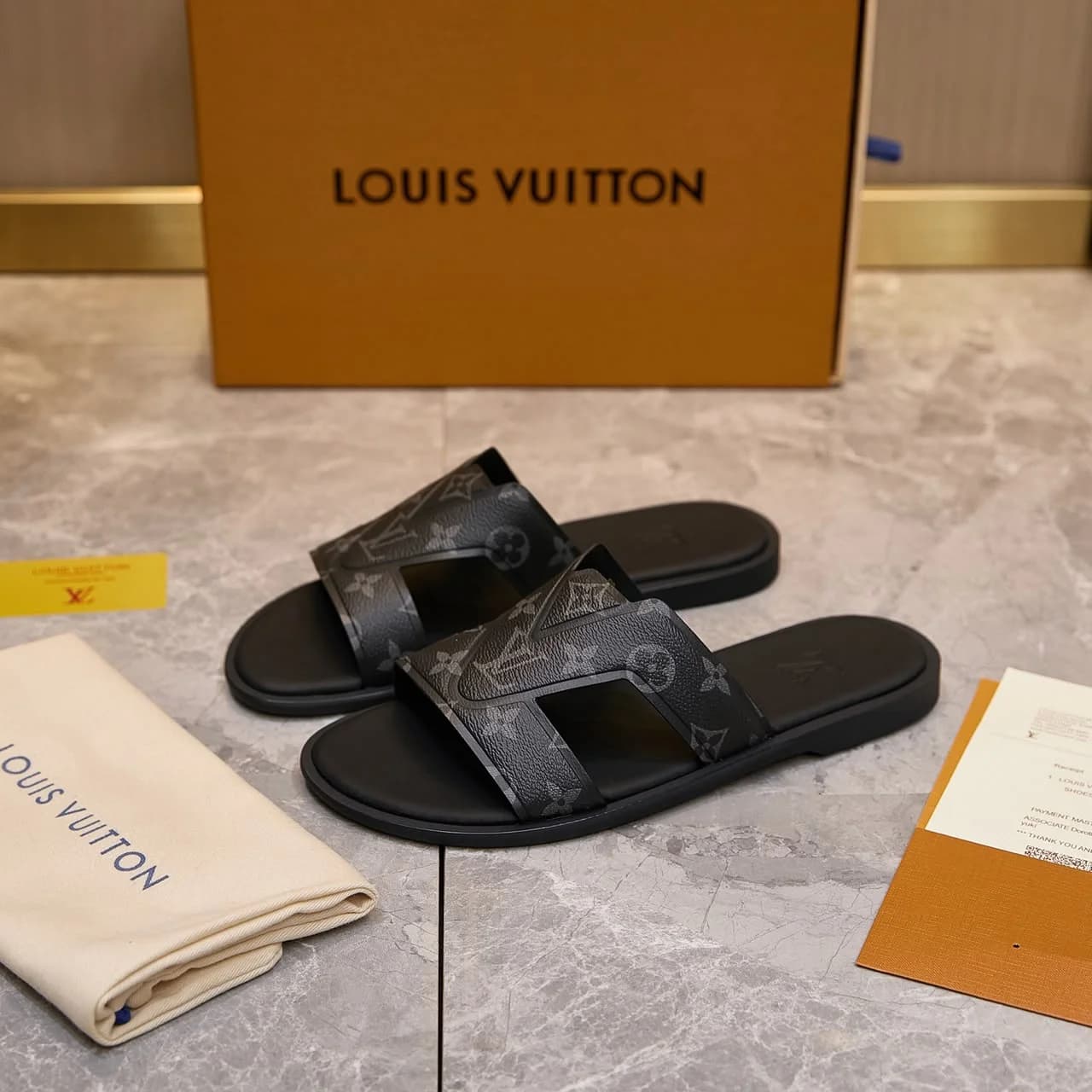 Louis Vuitton Slippers