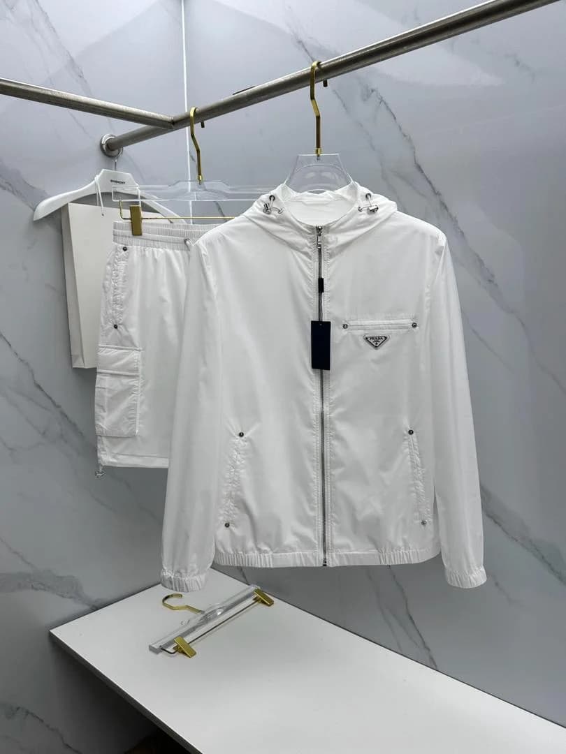 Prada zomerset