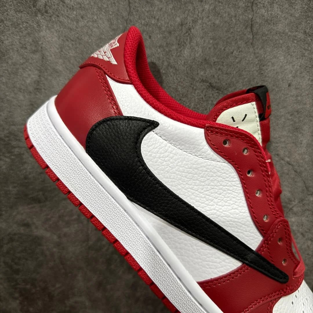 Travis Scott Air foto 9