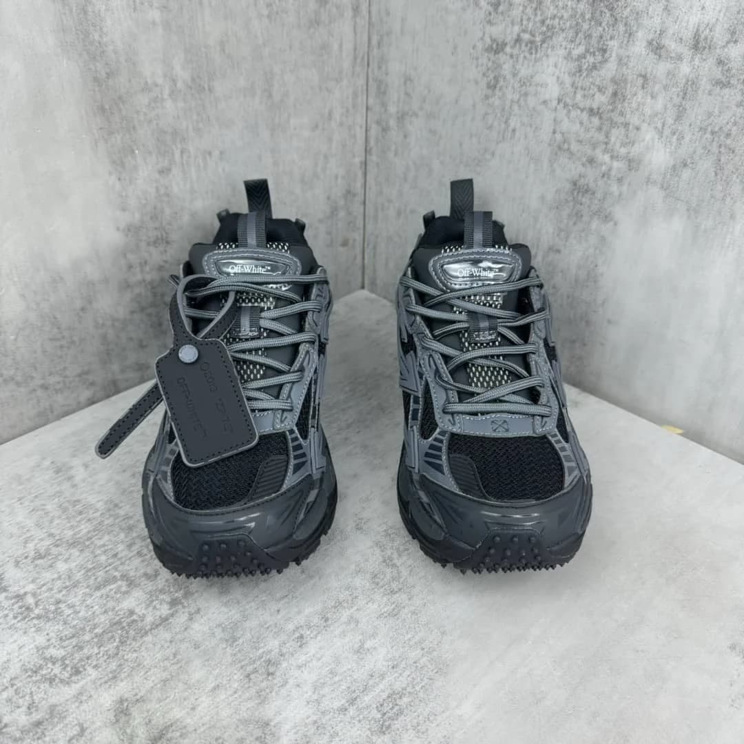 Off-White Sneakers foto 6