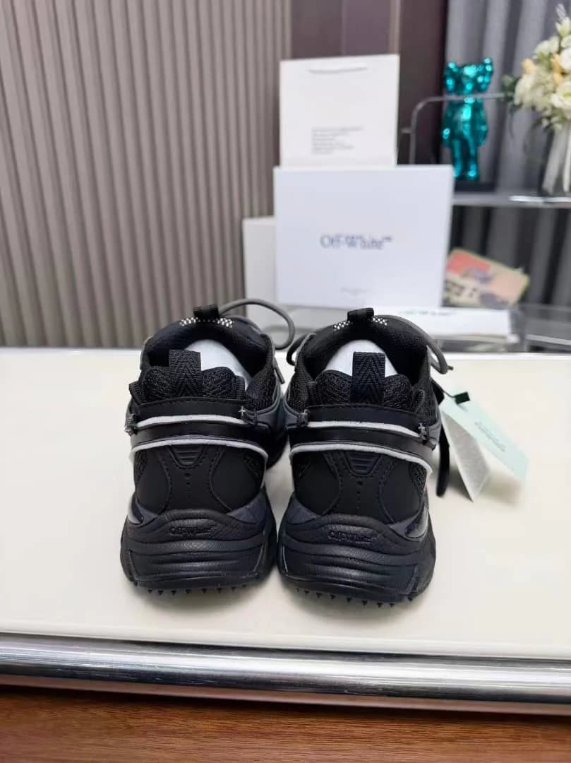 Off-White Sneakers foto 8