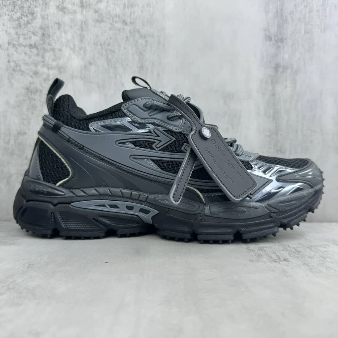 Off-White Sneakers foto 4