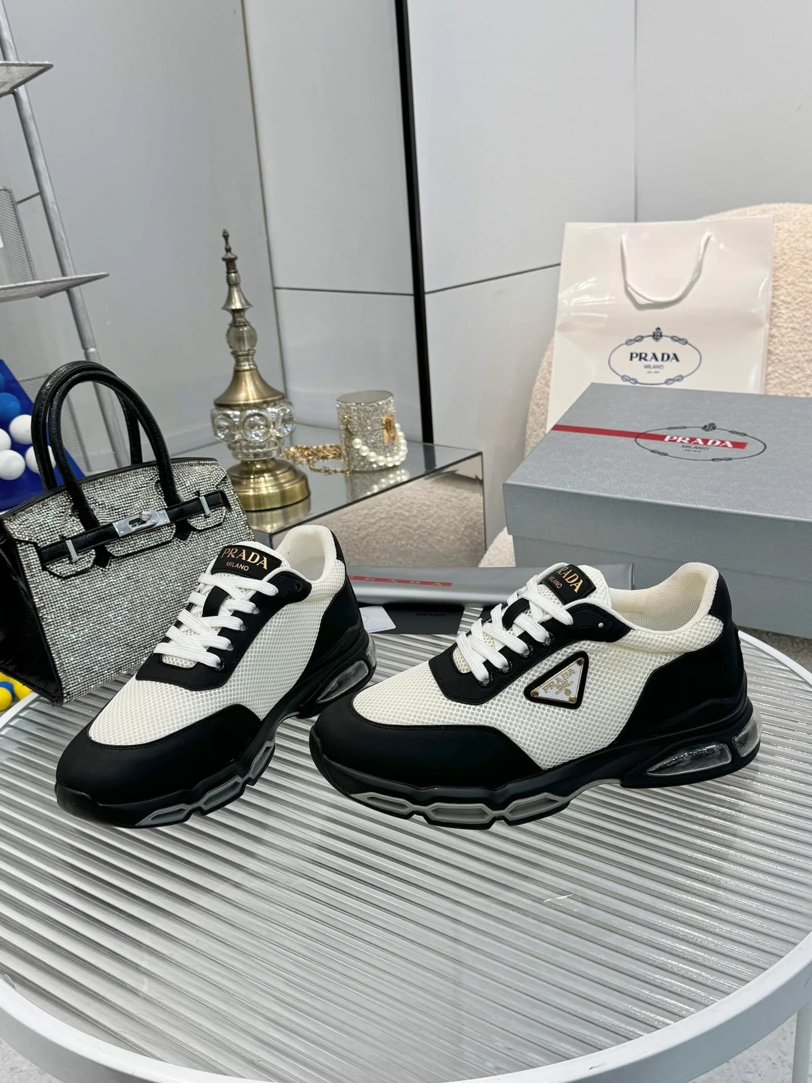 Prada Tennis foto 2