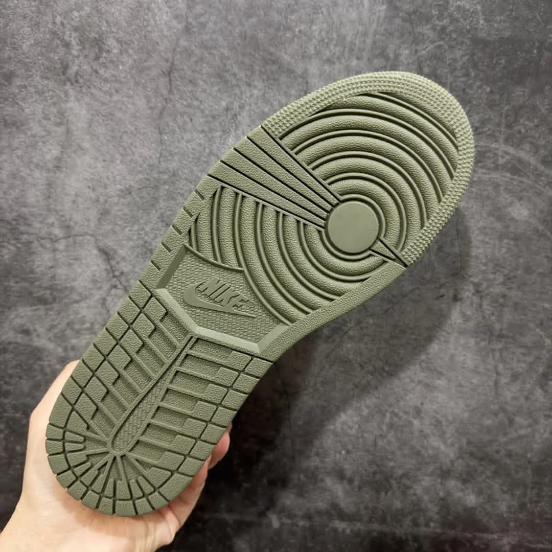 Travis Scott Air foto 12