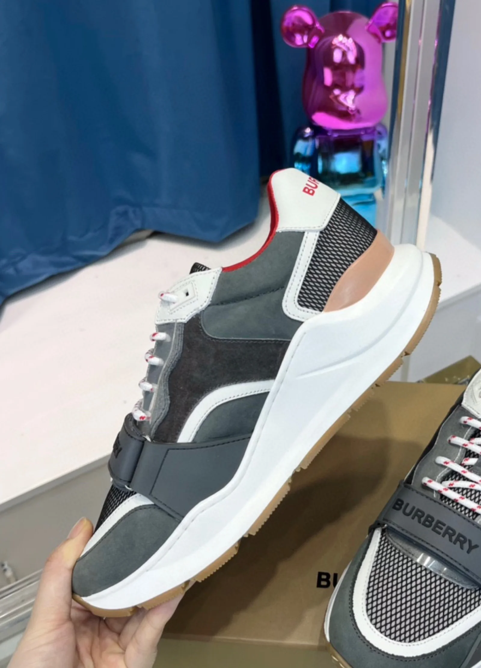 BURBERRY Sneakers Green / Black foto 4
