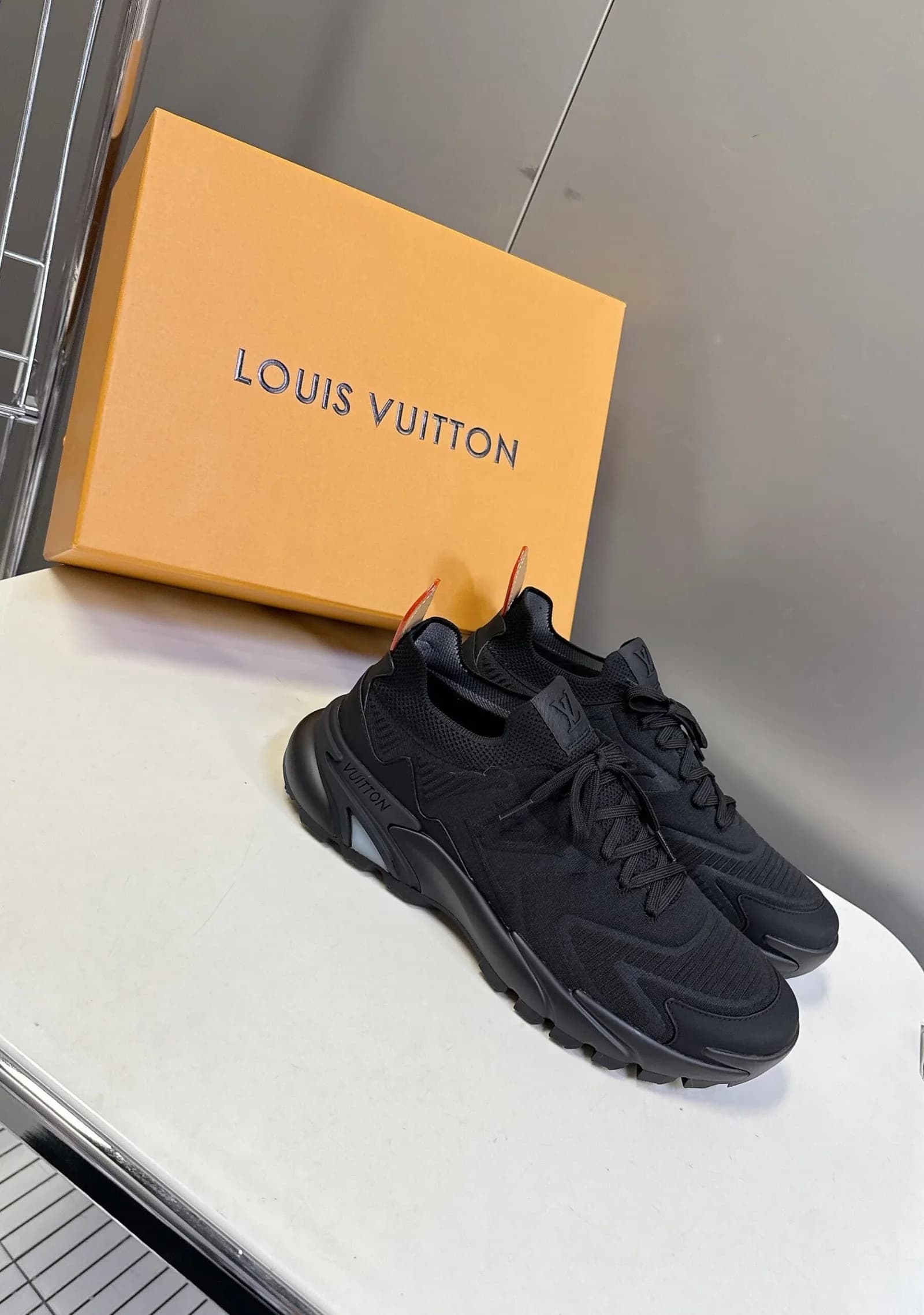 Louis Vuitton Tatic foto 5