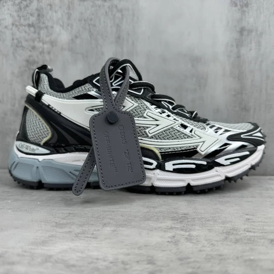 Off-White Sneakers foto 6