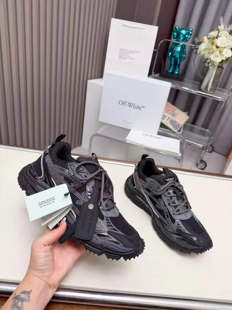 Off-White Sneakers