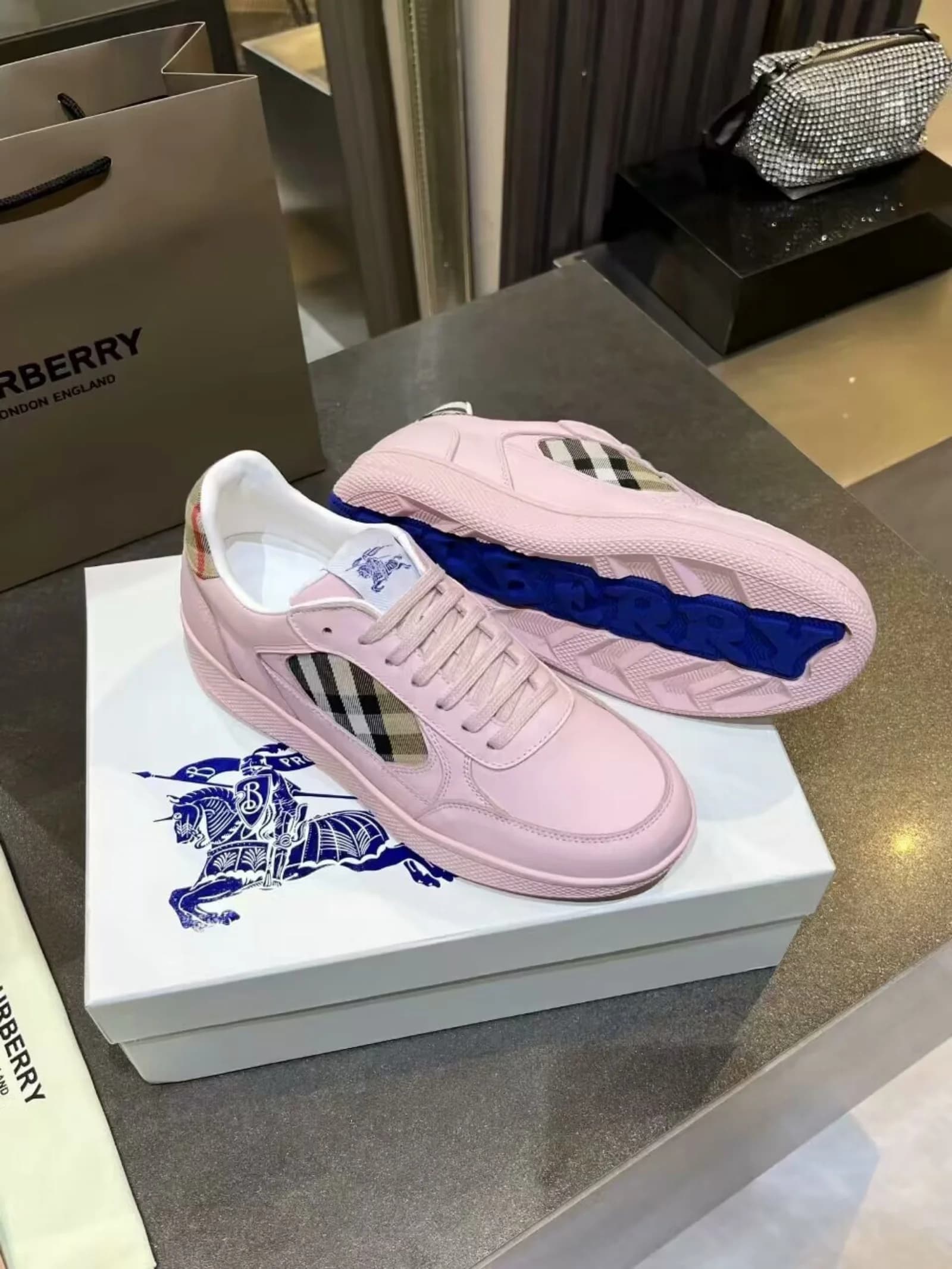 BURBERRY Sneakers Full Pink foto 2