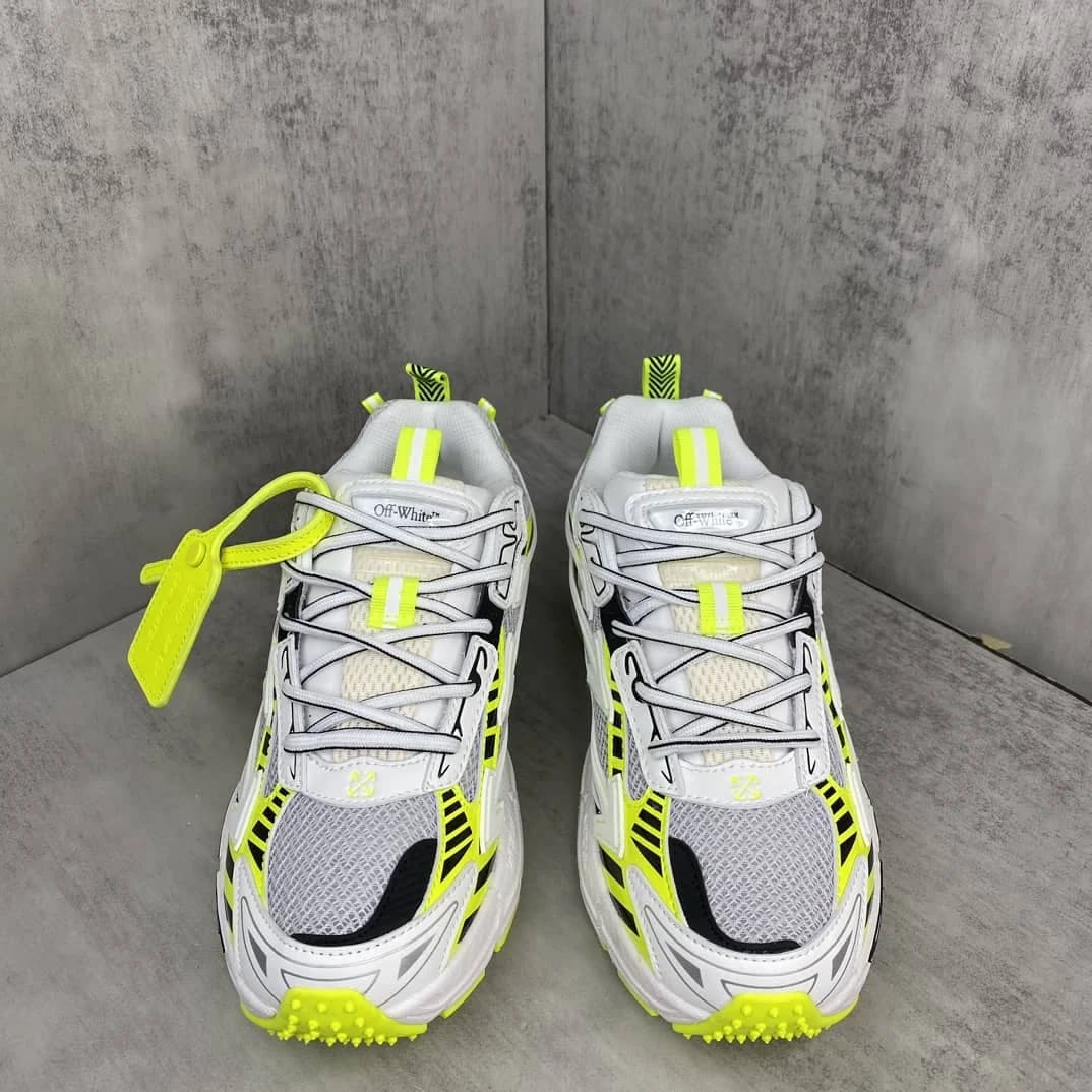 Off-White Sneakers foto 6