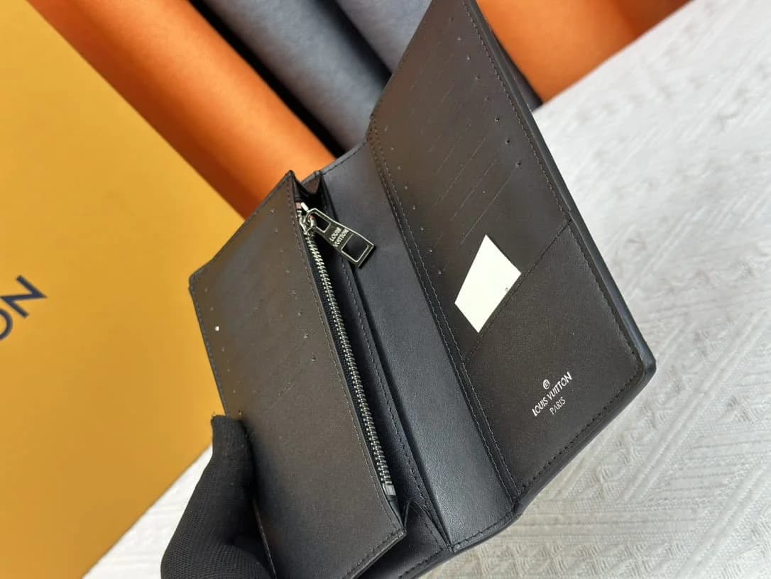 Louis Vuitton Portemonnee foto 7