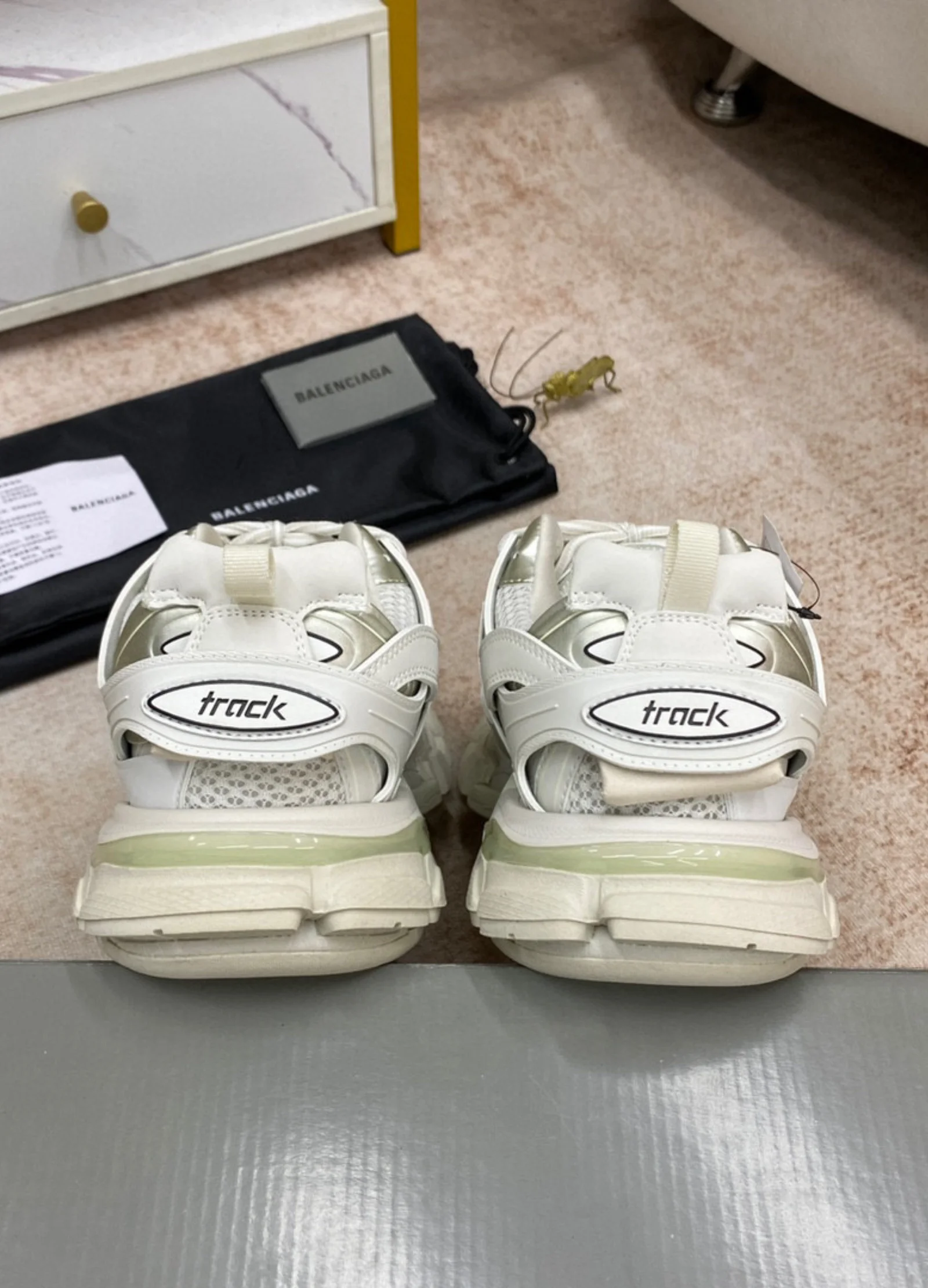 Balenciaga Tracks foto 3