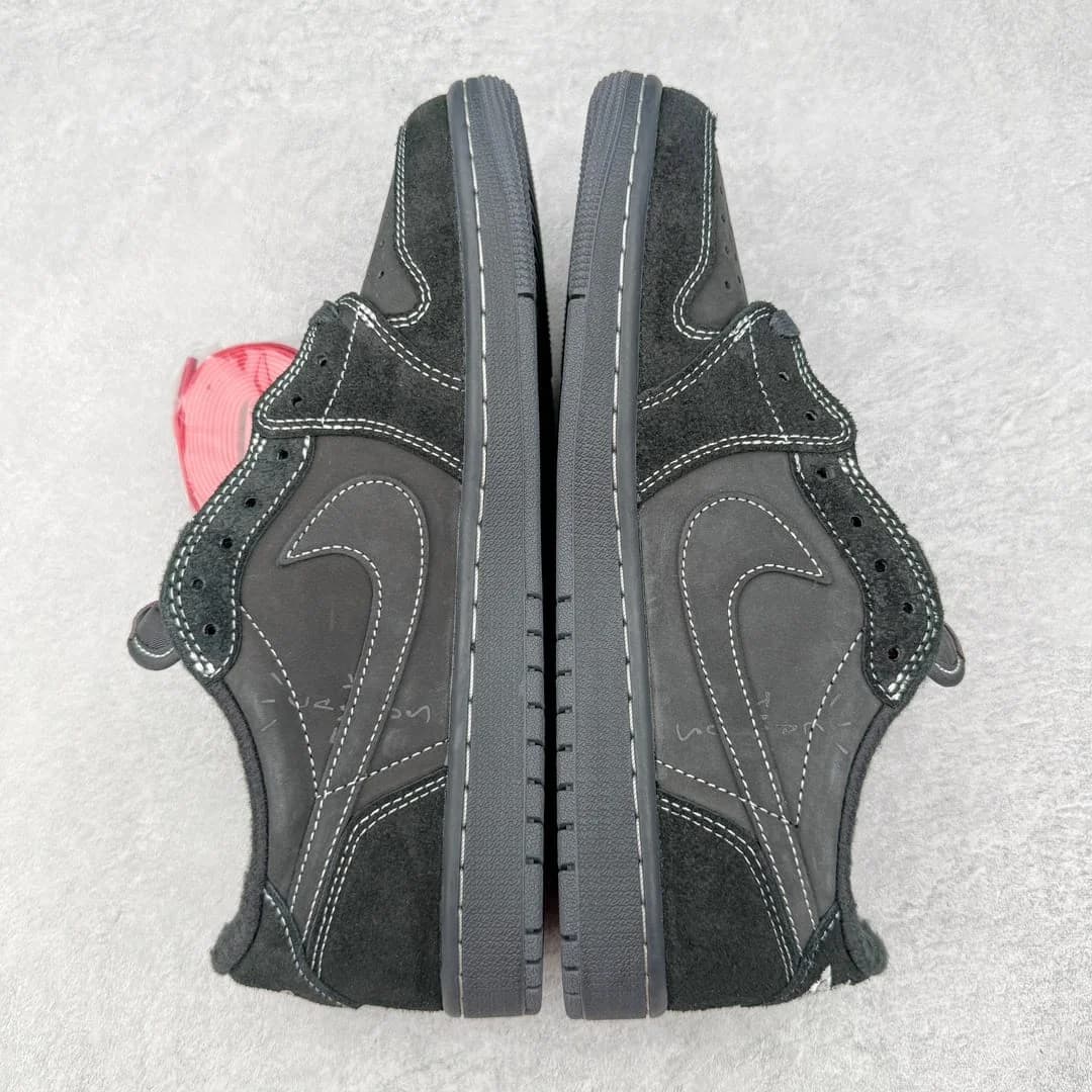 Travis Scott Air foto 9