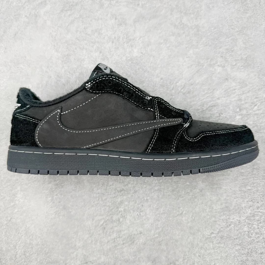 Travis Scott Air foto 6