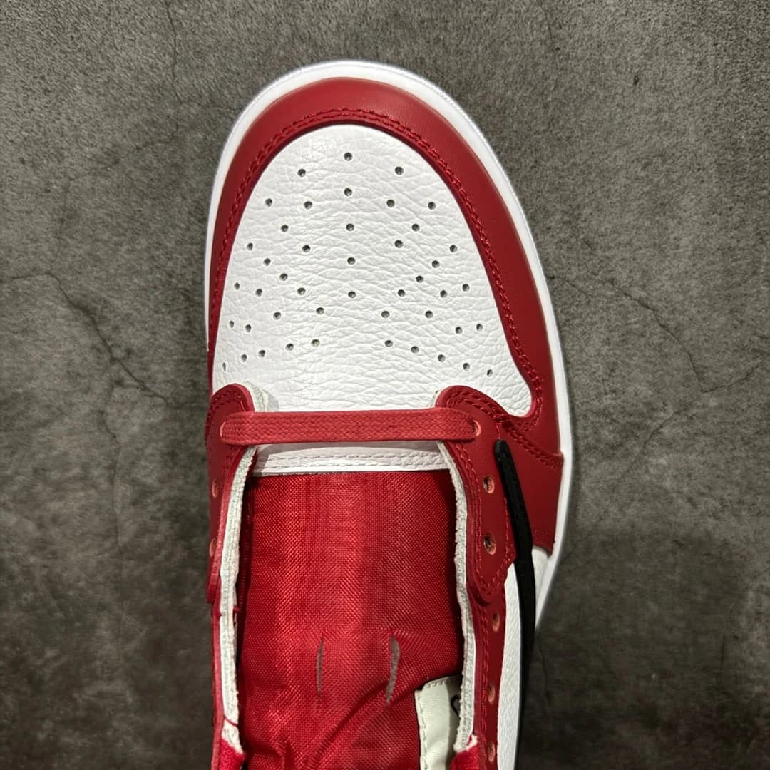 Travis Scott Air foto 5