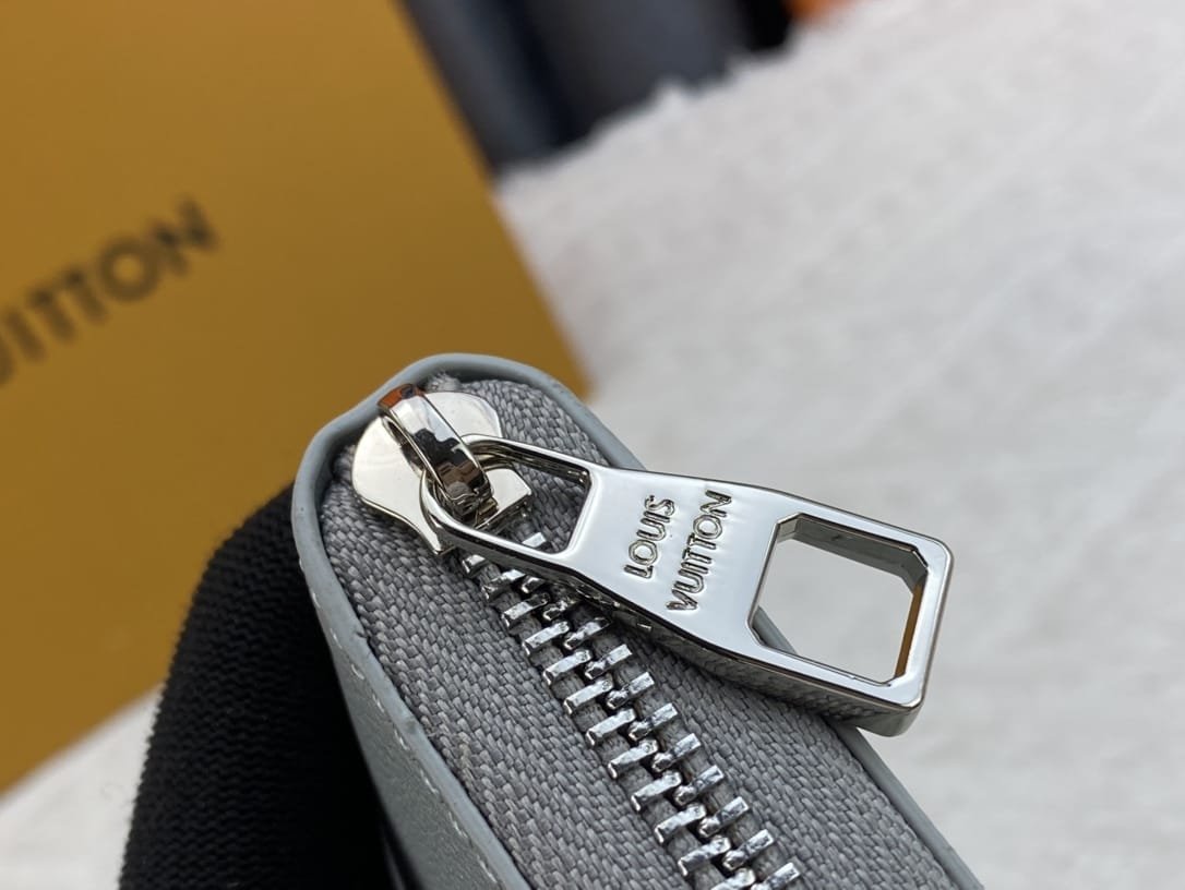 Louis Vuitton Portemonnee foto 6