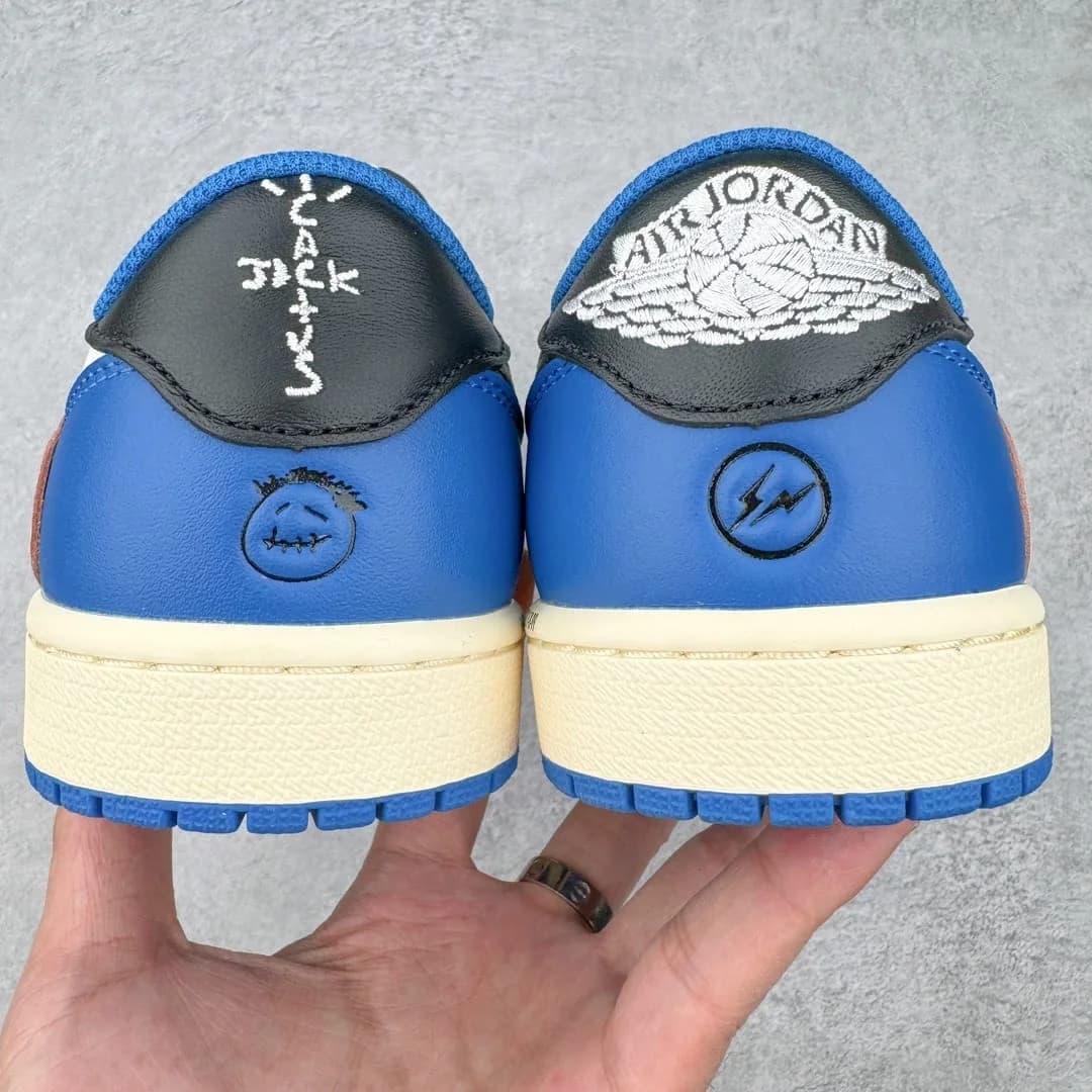 Travis Scott Air foto 10