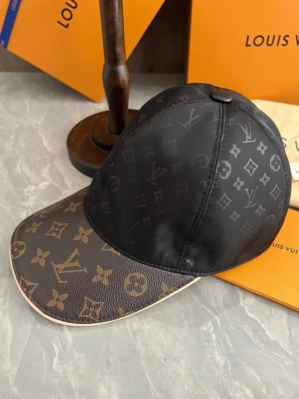 Louis Vuitton Pet foto 8