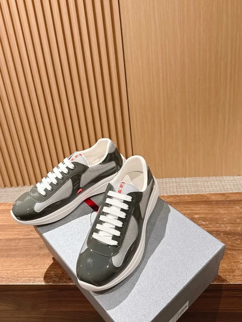 Prada Cups foto 4