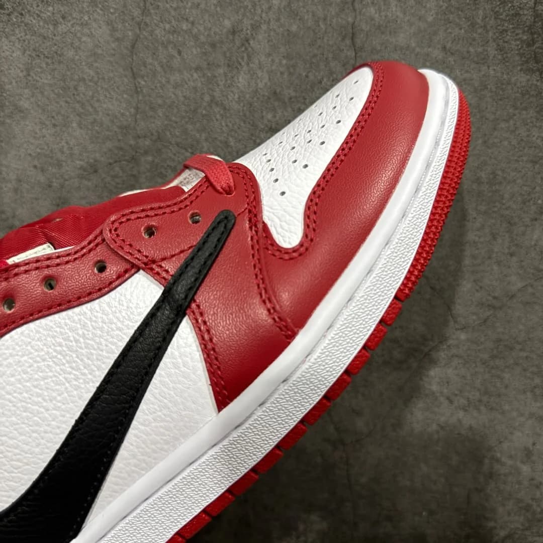 Travis Scott Air foto 6