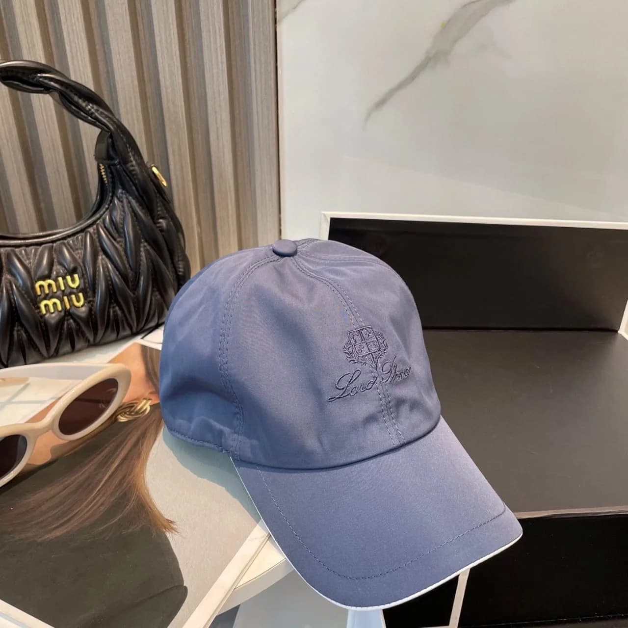 Loro Piana Pet foto 3