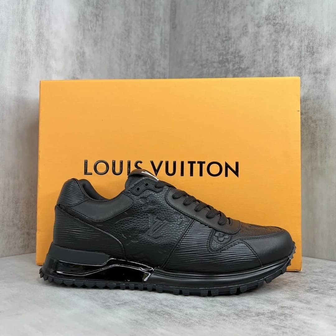 Louis Vuitton Run Away foto 8