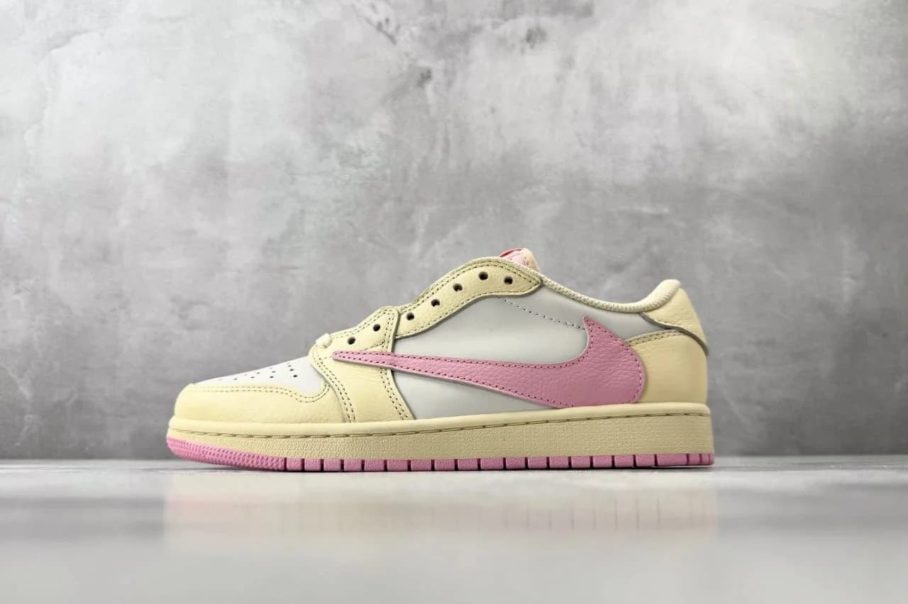 Travis Scott Air foto 5