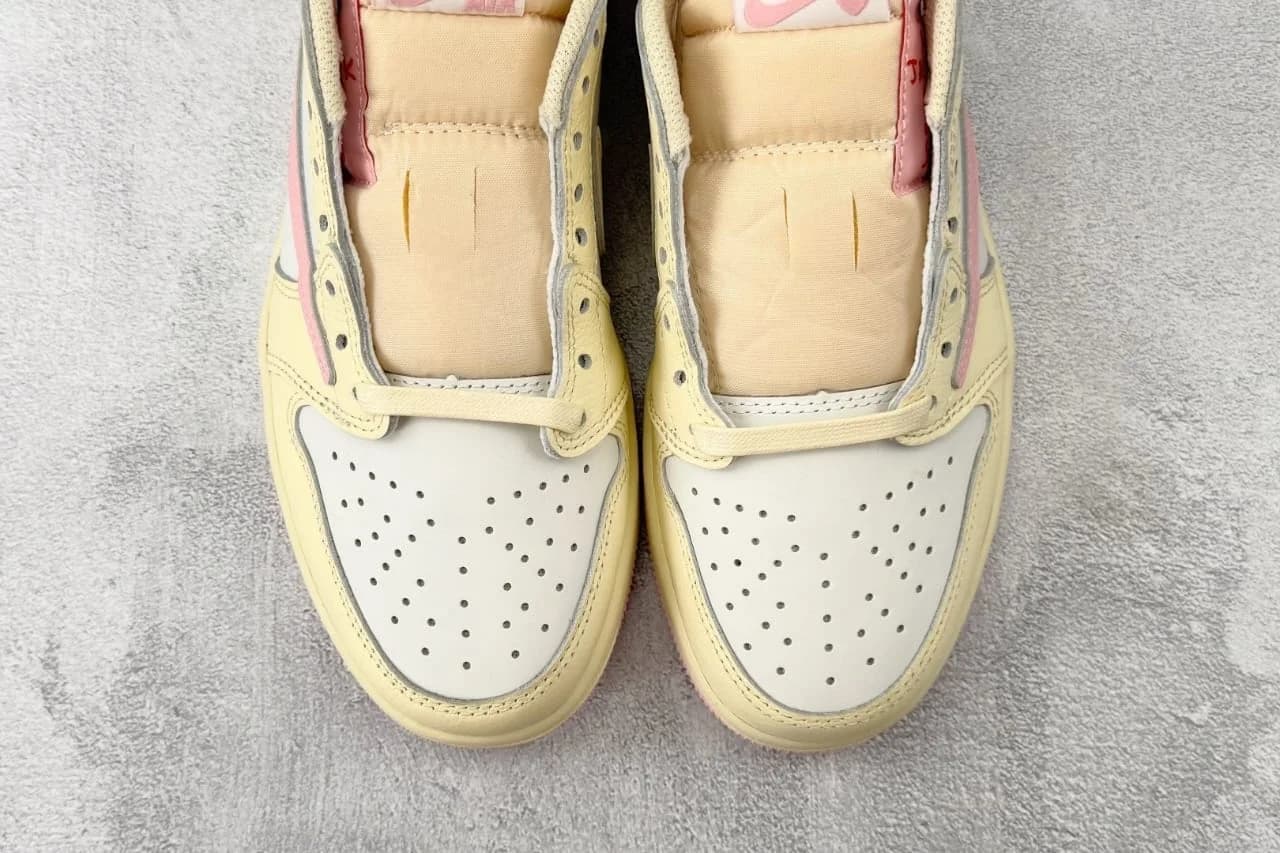 Travis Scott Air foto 13