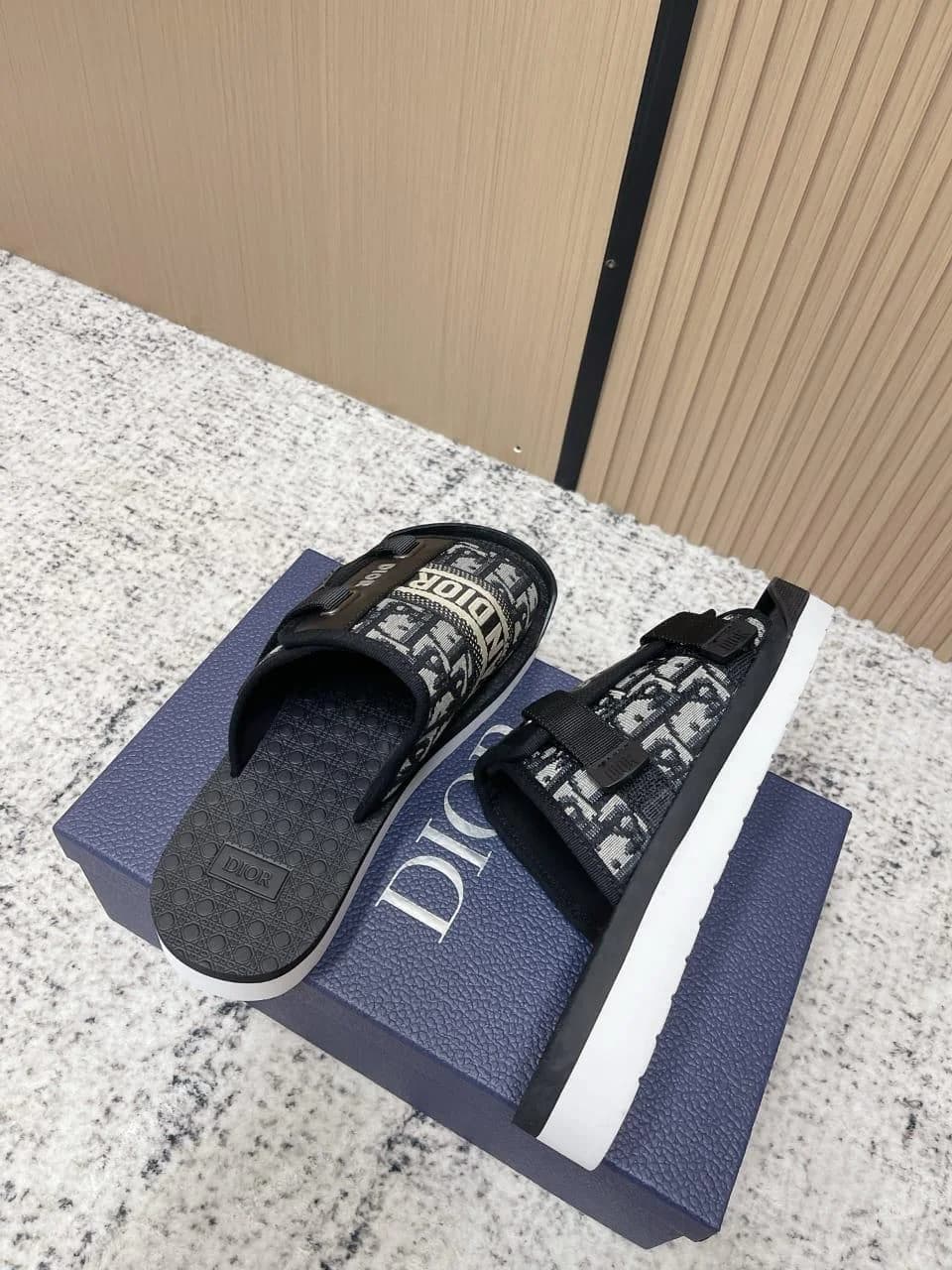 Christian Dior Slippers foto 4