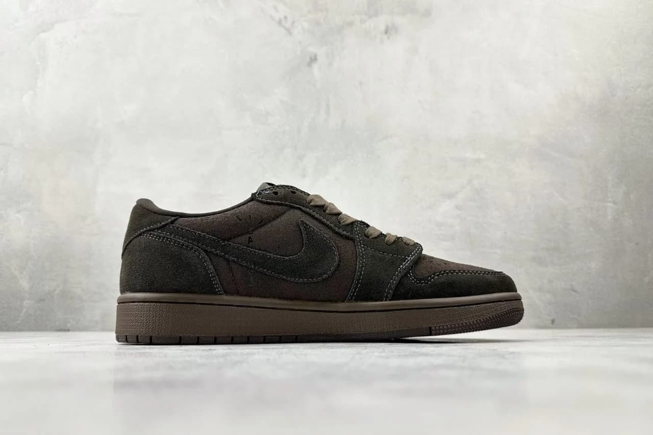 Travis Scott Air foto 6