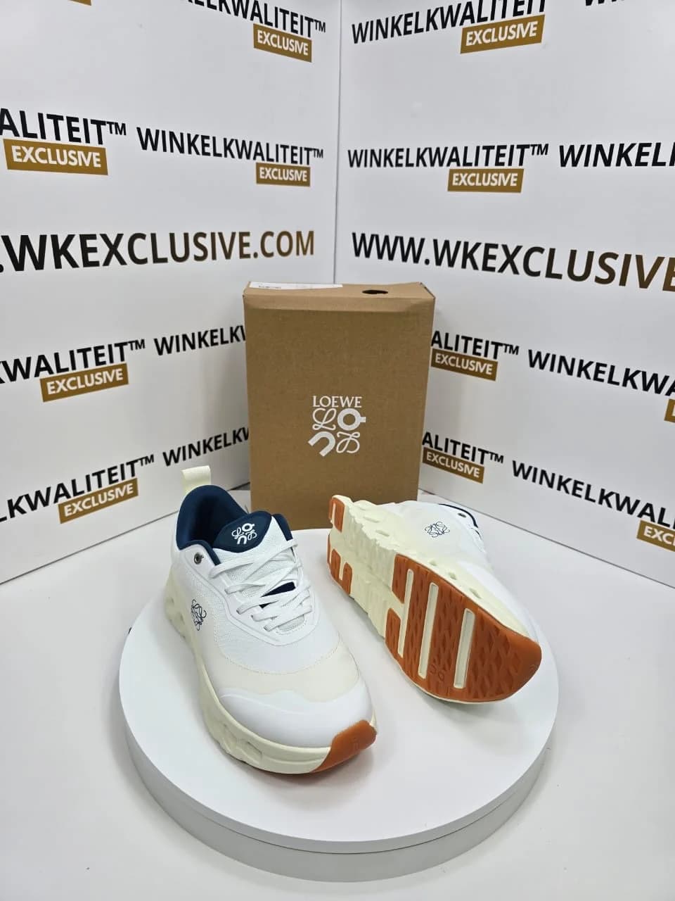 On Cloud x Loewe Sneakers foto 3