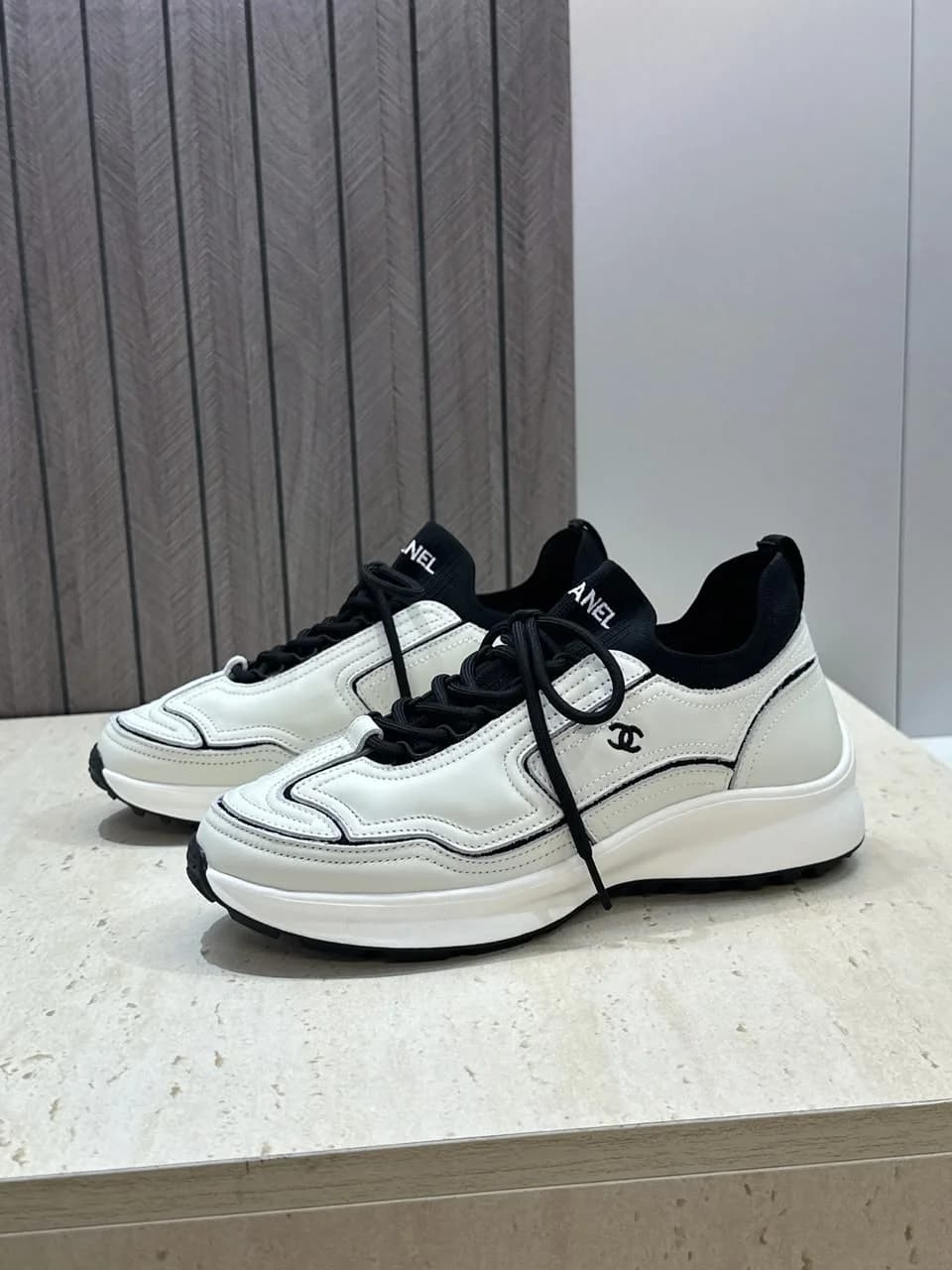 Chanel Sneakers 2026 foto 5